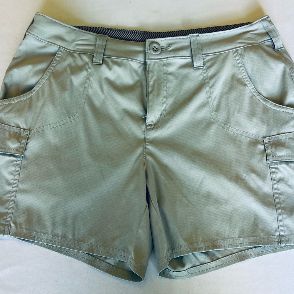 Women's Tan World Wide Sportsman EUC Shorts size 6
